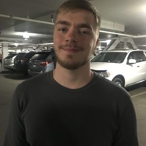 Meet your Posher, Cameron